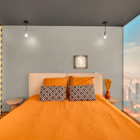 Apartment Navette & Planete - Espace - 2 100-100 Insolite