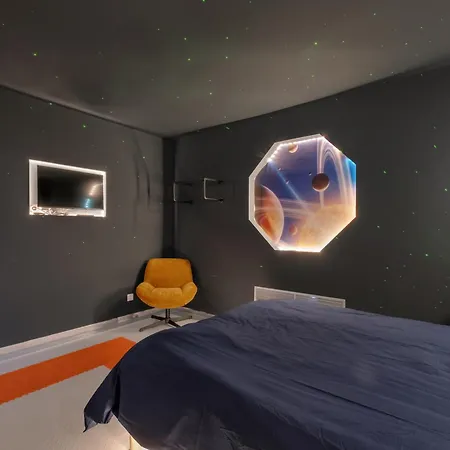 Navette & Planete - Espace - 2 100-100 Insolite