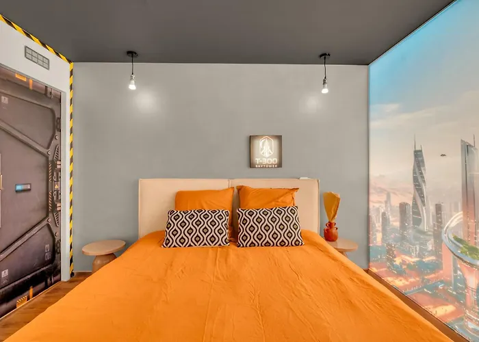 Apartment Navette & Planete - Espace - 2 100-100 Insolite