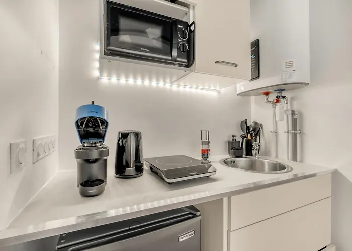 Navette & Planete - Espace - 2 100-100 Insolite * Тулуза