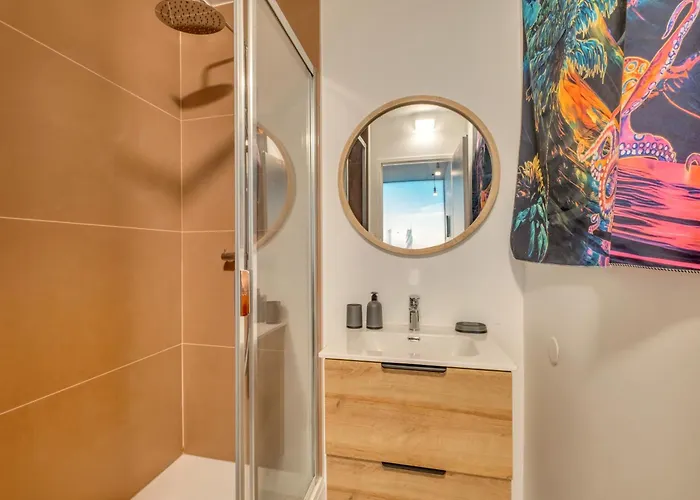 Navette & Planete - Espace - 2 100-100 Insolite *